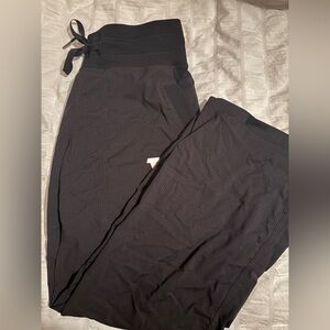 Black dance pants size 4 (Posh show)